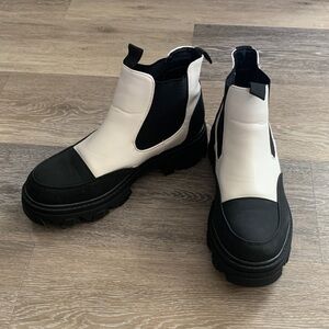 Black and White Chunky Chelsea Boots